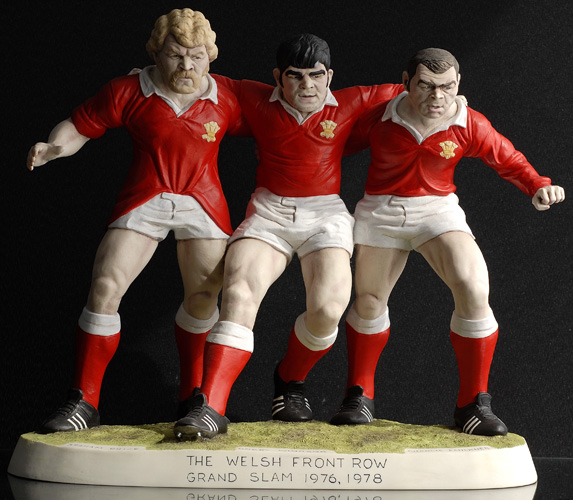 World of Groggs, Pontypool front row